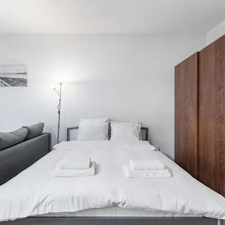 Piekna 28a By Your Freedom * Warsaw