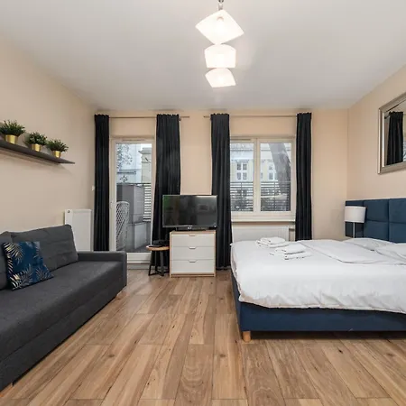 Piekna 28a By Your Freedom * Warsaw