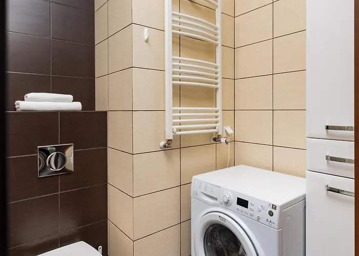 Piekna 28a By Your Freedom * Βαρσοβία